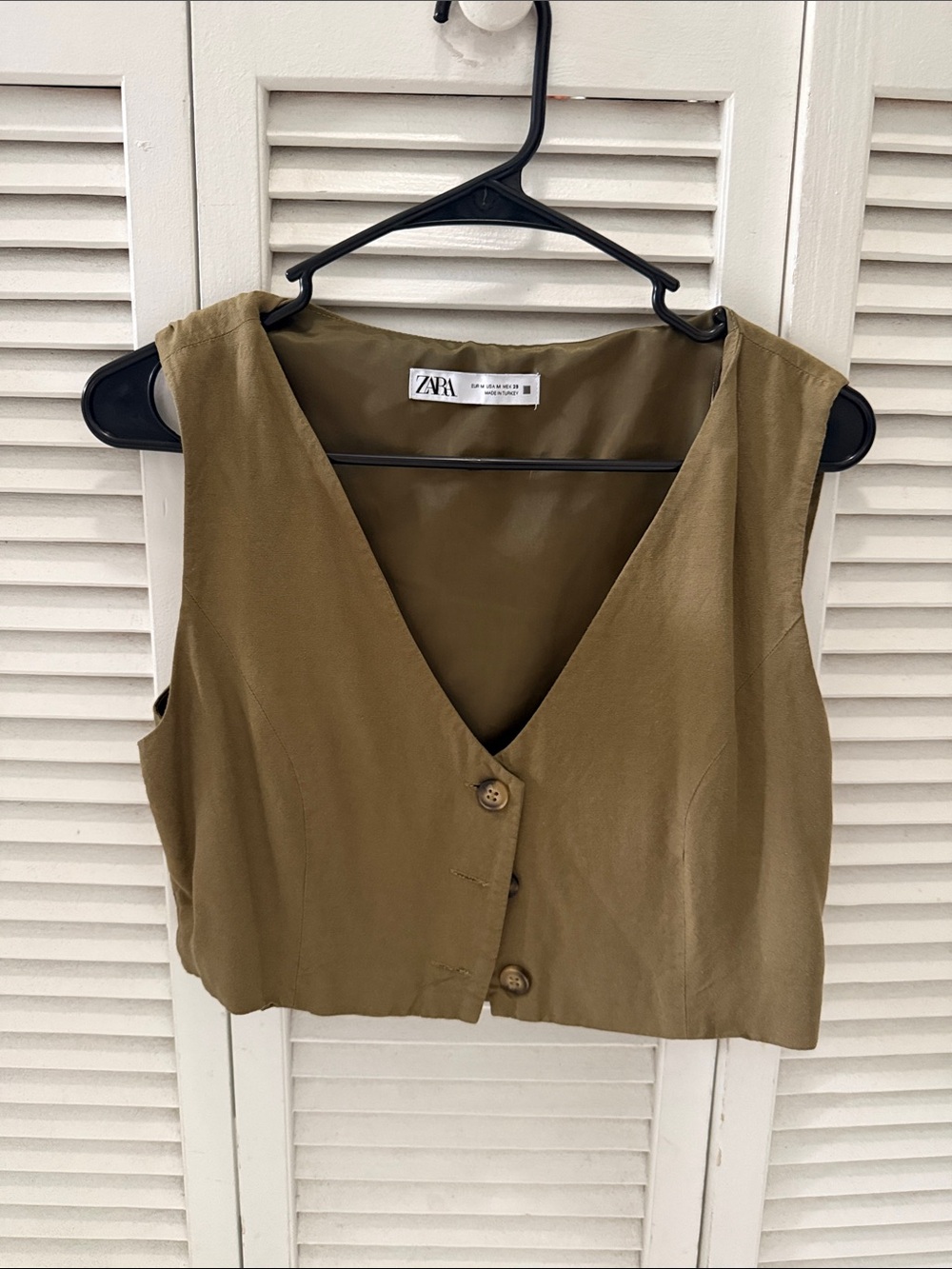 Zara Olive V-Neck Button Front Crop Vest